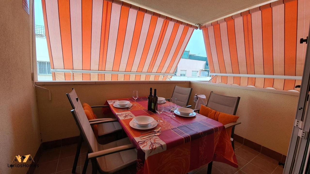 Lyrioshomes Beach Roquetas De Mar , Piscina Y Parque Infantil 외부 사진