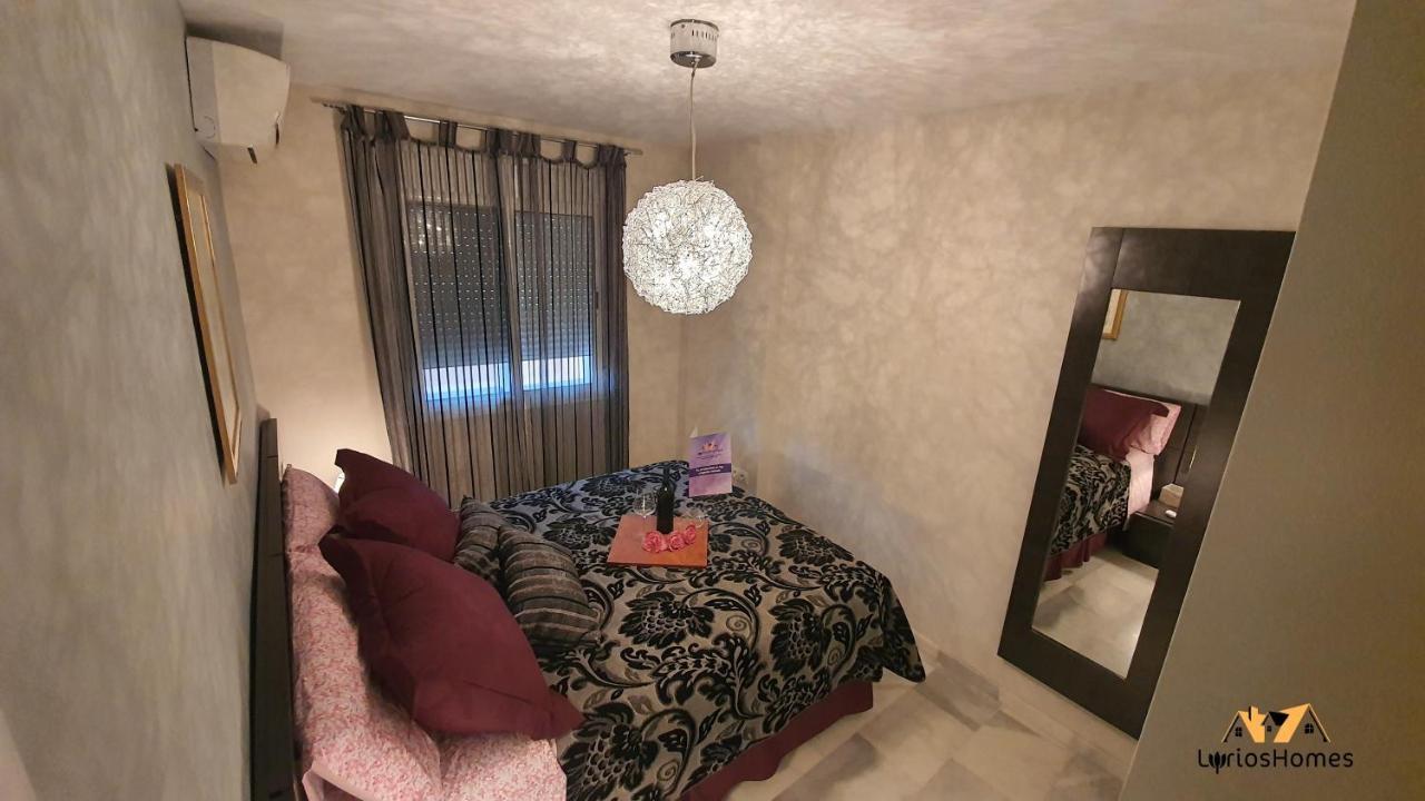 Lyrioshomes Beach Roquetas De Mar , Piscina Y Parque Infantil 외부 사진