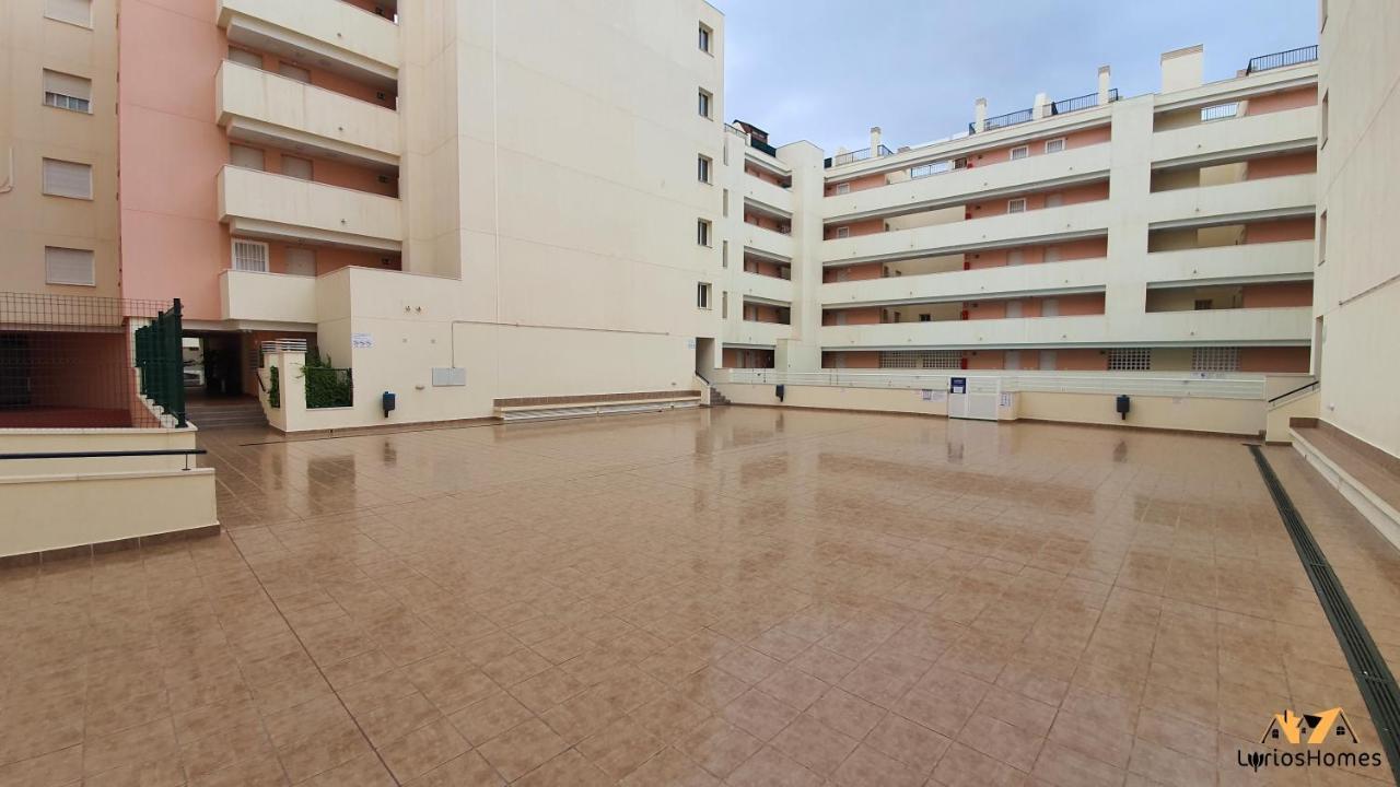 Lyrioshomes Beach Roquetas De Mar , Piscina Y Parque Infantil 외부 사진