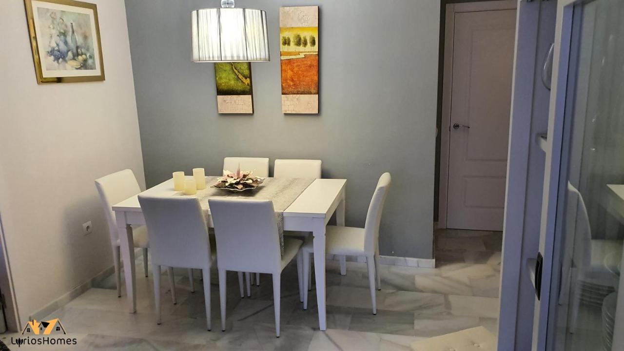 Lyrioshomes Beach Roquetas De Mar , Piscina Y Parque Infantil 외부 사진